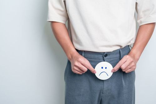 Łagodny przerost prostaty — jak rozpoznać problem i jak sobie z nim radzić?